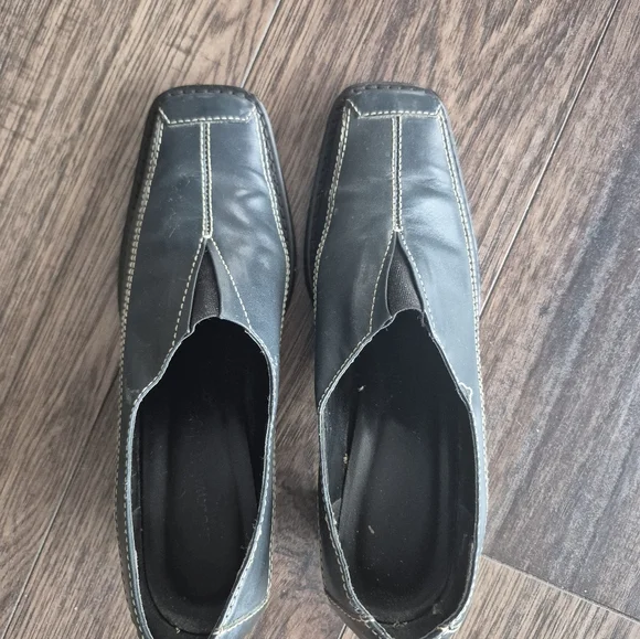 Elegant Blue Black Square Toe Block Heel 6B - Picture 8 of 11